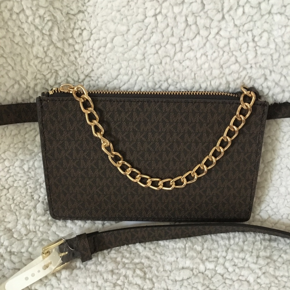 NWT…Michael Kors Signature Pull Chain Belt Purse